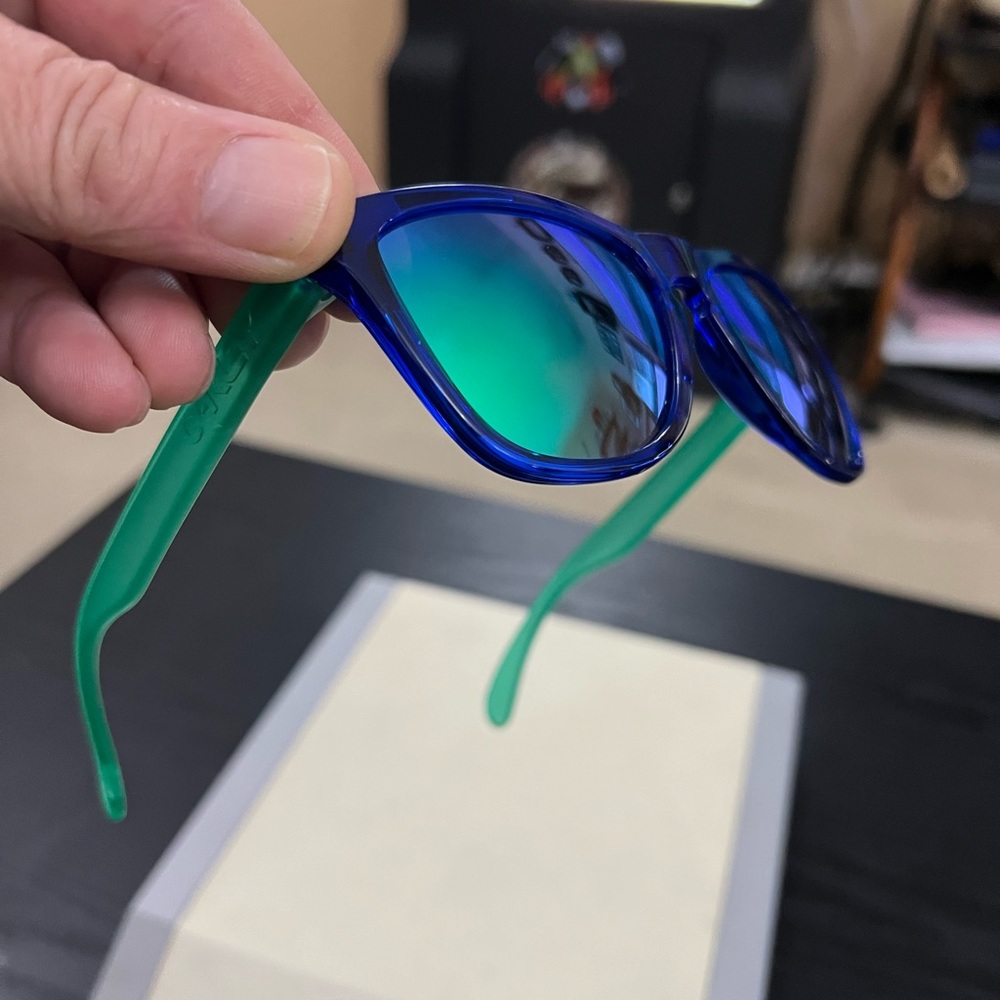 Oakley Frogskins Blue and Green with emerald lenses